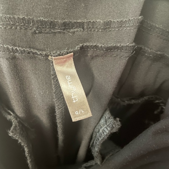 Like new Thyme Maternity work pants size large. - Picture 2 of 3